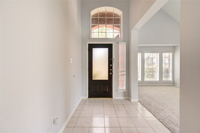 Building Photo - 15314 Amesbury Ln