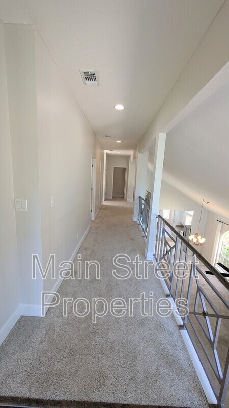 Building Photo - 2083 Downing Dr