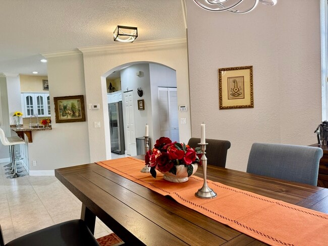 Building Photo - 8082 Aberdeen Dr