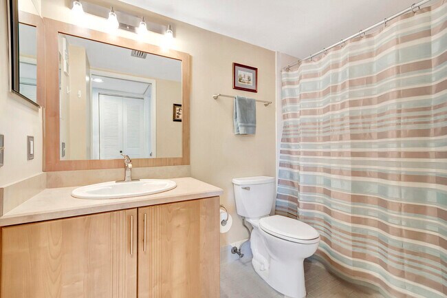 Building Photo - 14376 Amberly Ln