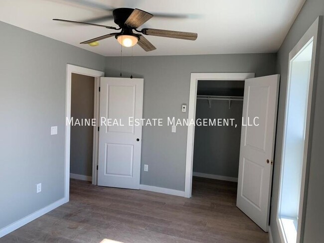 Building Photo - 599 Pine Tree Rd