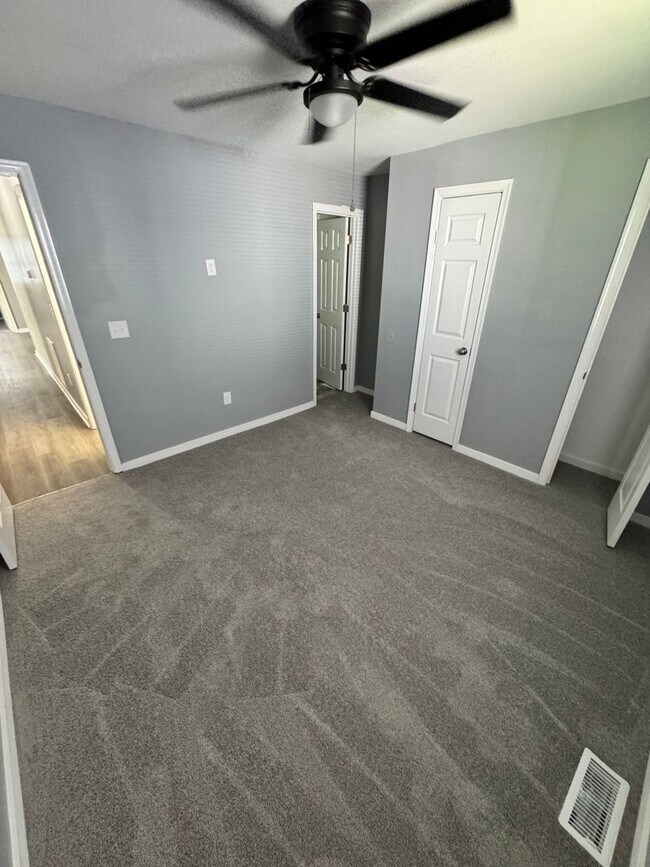 Building Photo - 4214 Fayette Cir