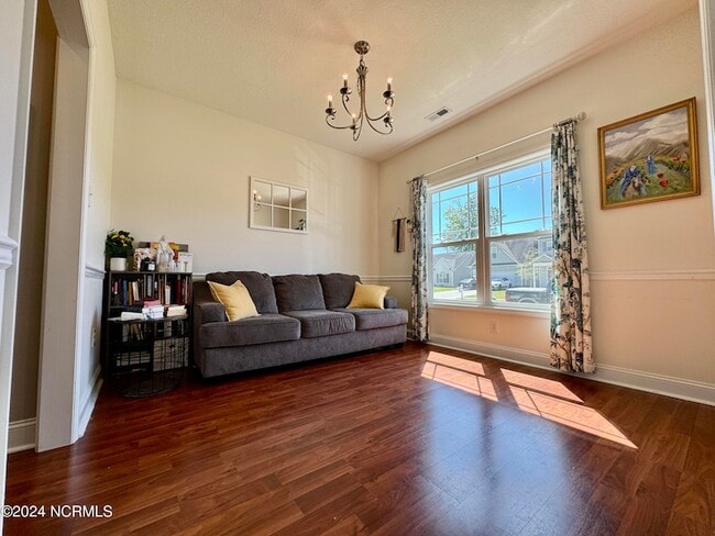 Building Photo - 3112 Catarina Ln