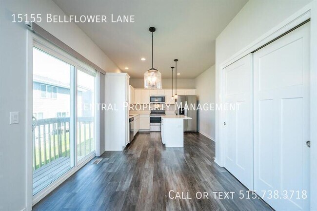 Building Photo - 15155 Bellflower Ln