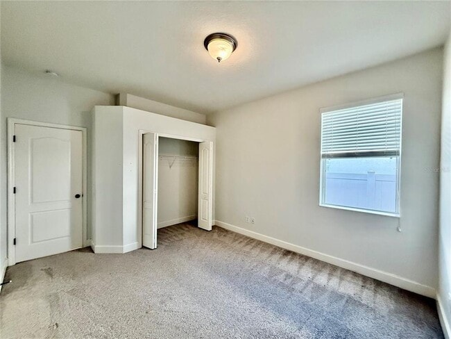Building Photo - 10755 Rockledge View Dr
