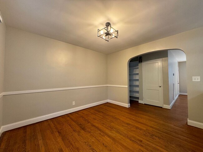 Building Photo - 2BR Norfolk Home!