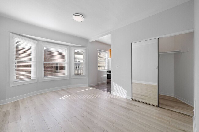 Building Photo - 839 Leavenworth