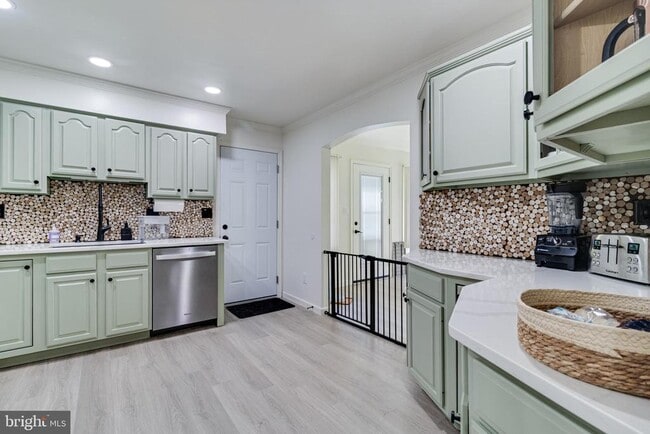 Building Photo - 509 Dogwood Ct