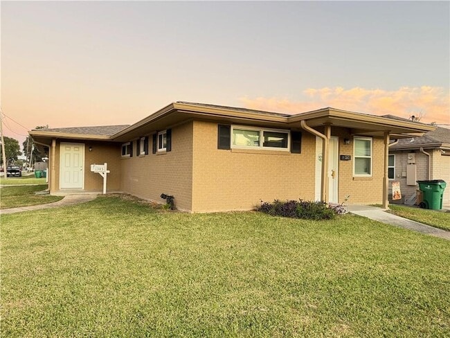 Primary Photo - 1385 Cherokee Ave