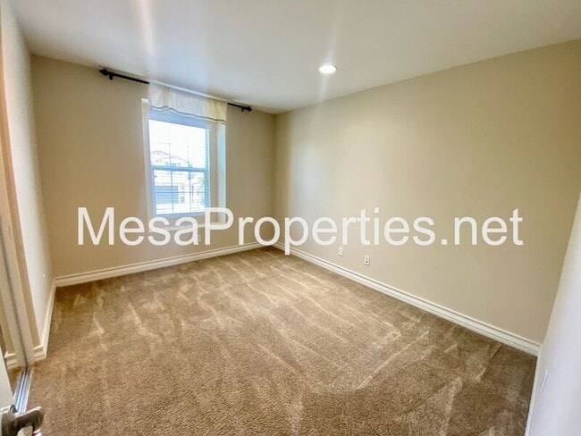 Building Photo - 16215 Compass Ave