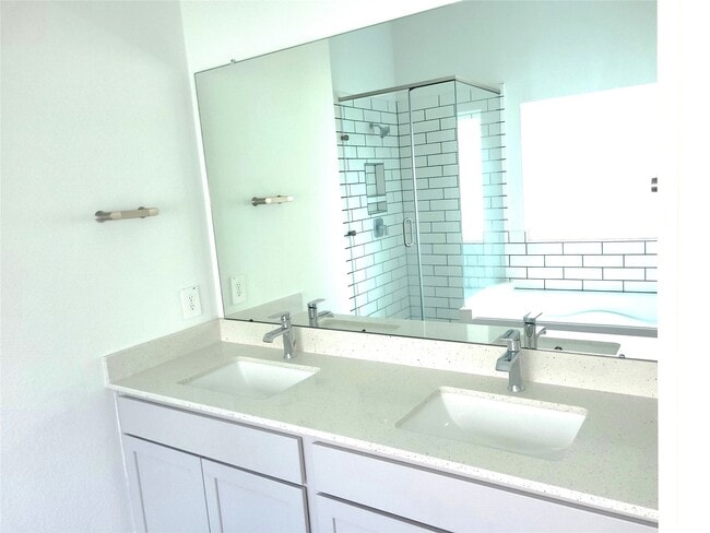 Building Photo - 22527 Cappella Vlg Ln