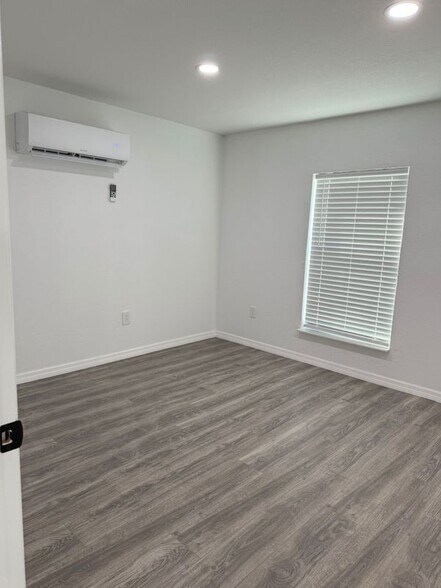 Building Photo - 12948 SW 62nd Street Rd