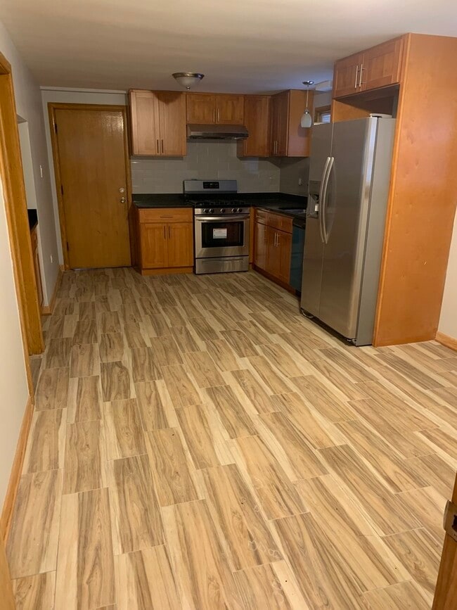 Building Photo - 4221 S Mozart St