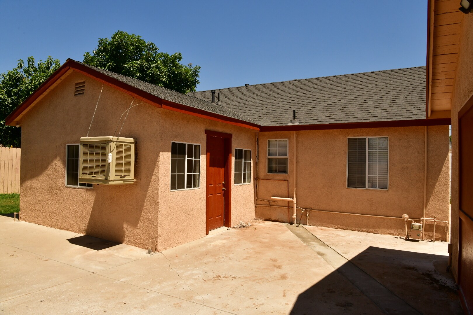 Building Photo - 1175 Cypress Ave