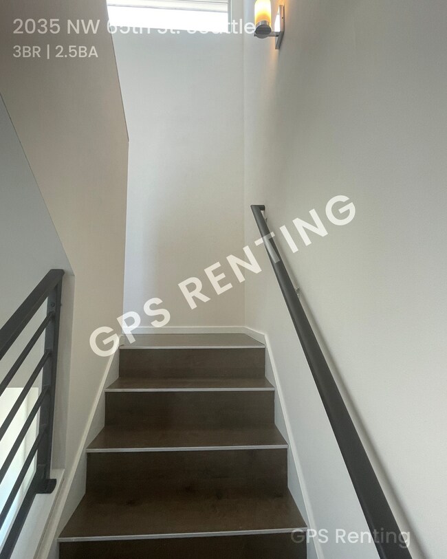 Building Photo - 2035 NW 65th St