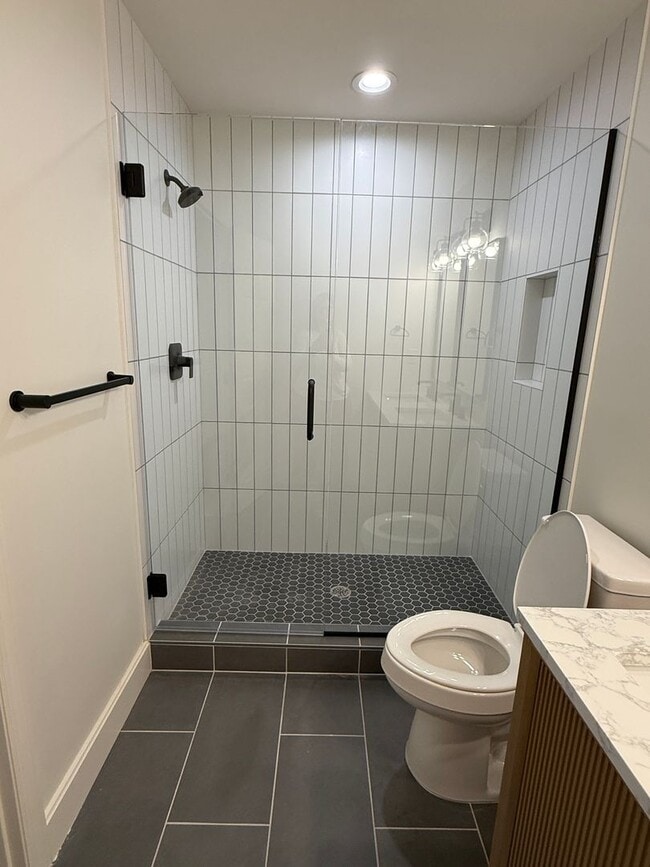 Building Photo - 3/3 Totally Renovated House on Sylvan Drive - Lincoln Forest