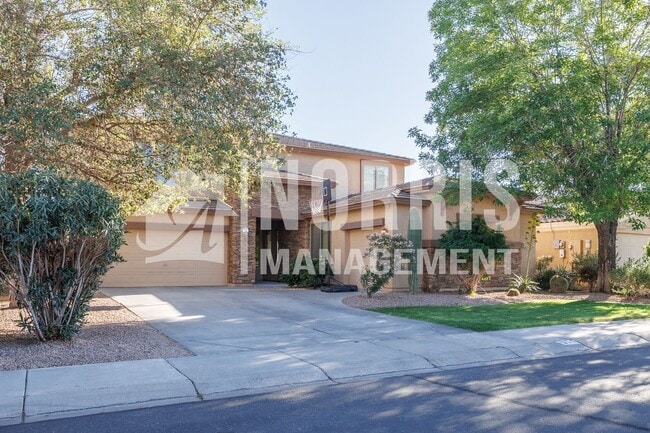 Building Photo - Beautiful Large Home NOT FURNISHED with Pool in Villago Community
