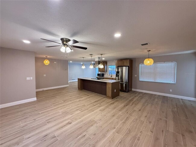 Building Photo - 1041 Manchester Cir