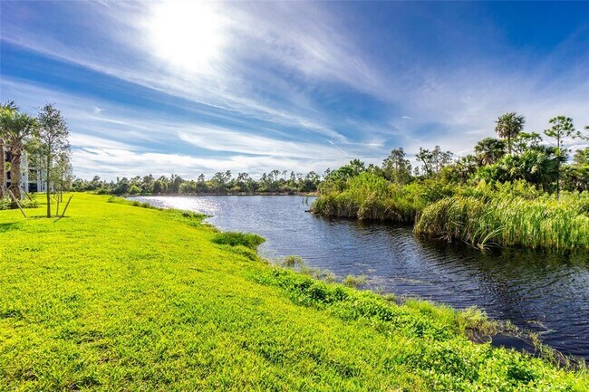 Building Photo - 14141 Heritage Landing Blvd