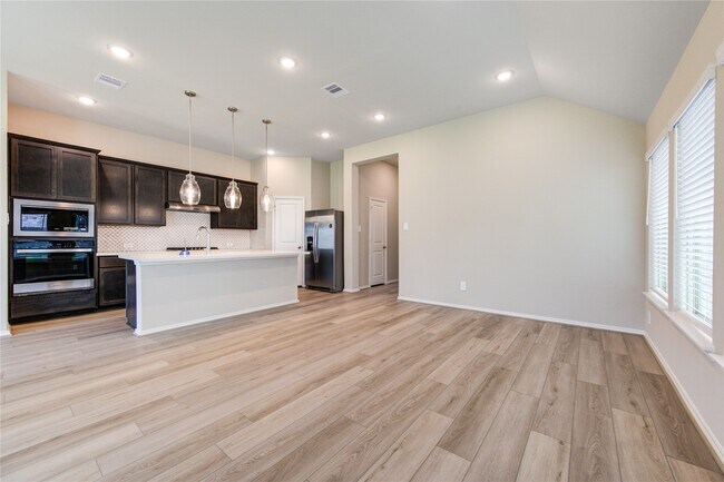 Building Photo - 9624 Mount Brewer Ln
