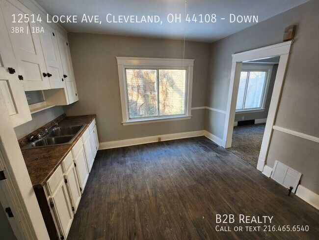 Building Photo - 12514 Locke Ave