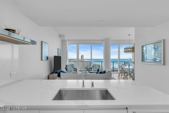 Building Photo - 1101 Ocean Ave N