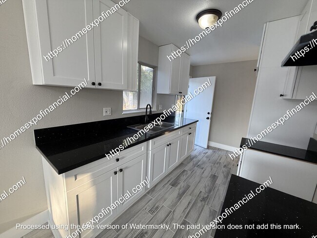 Building Photo - Nice Home For Rent