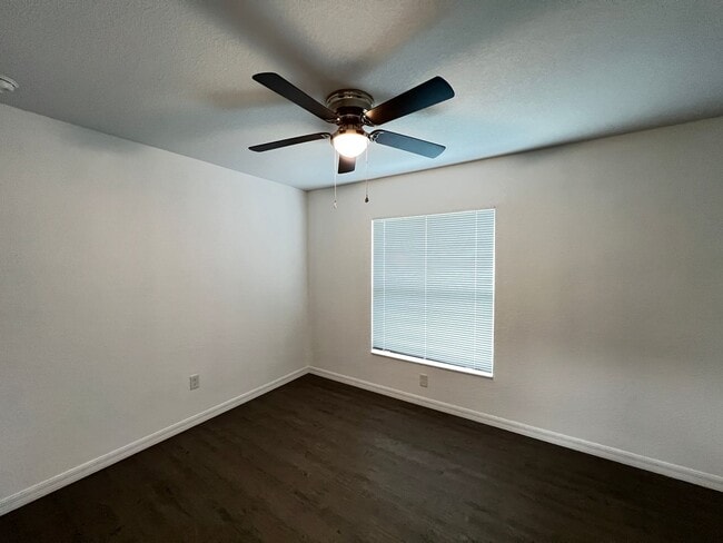 Building Photo - BEAUTIFUL 3 BD/2BA Home in Ocklawaha!!