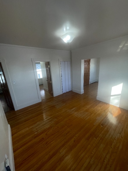 Building Photo - 36 Ohio Ave