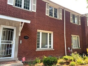 Building Photo - 1708 W Belle Plaine Ave