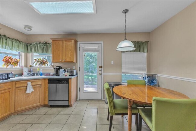 Building Photo - 403 Paso Fino Cove