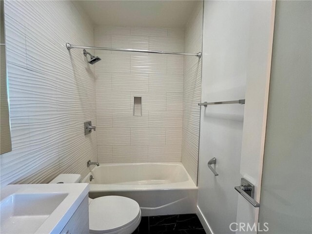 Building Photo - 2626 Cloverfield Blvd