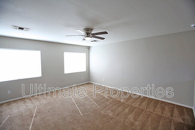 Building Photo - 12441 W Rosewood Dr