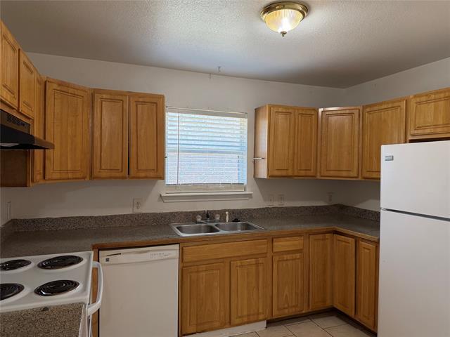 Building Photo - 5500 David Strickland Rd