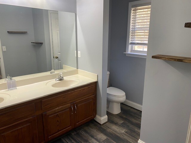 Building Photo - 191 Bent Twig Dr