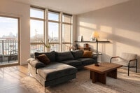 Building Photo - 211 W Mineral St