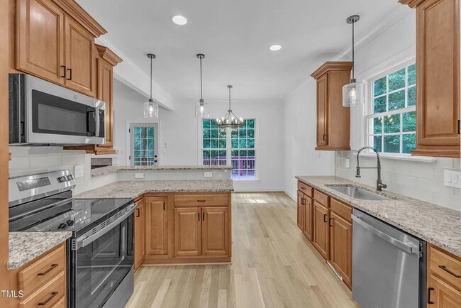 Building Photo - Build Equity While Leasing - Lease and Own...