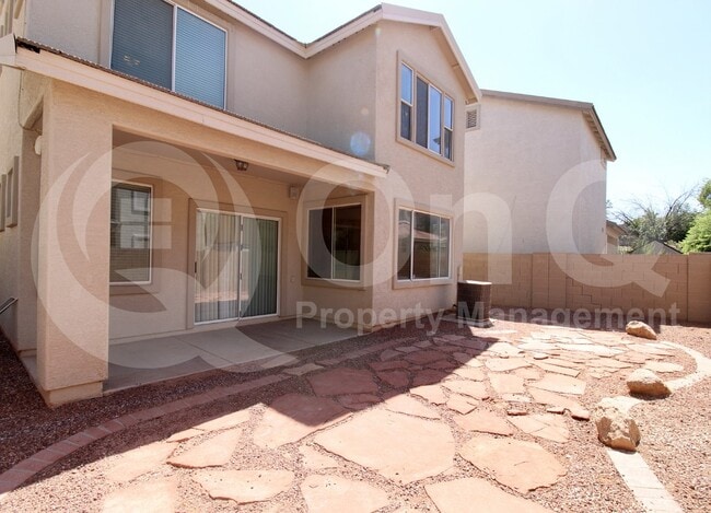 Building Photo - 4256 E Baylor Ln