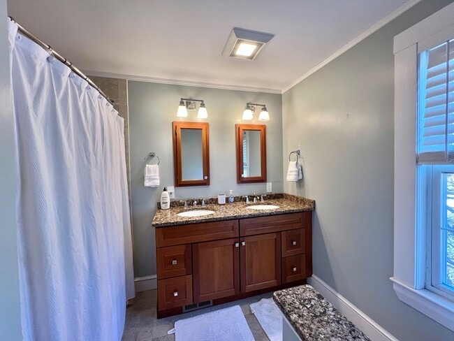 Building Photo - 54 Simonds Rd