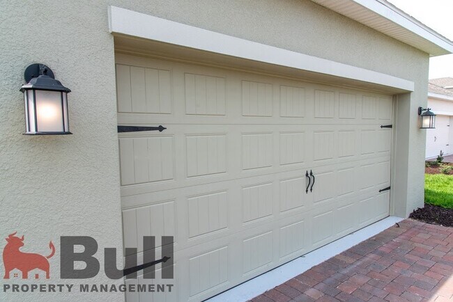 Building Photo - 11931 Hometown Pl