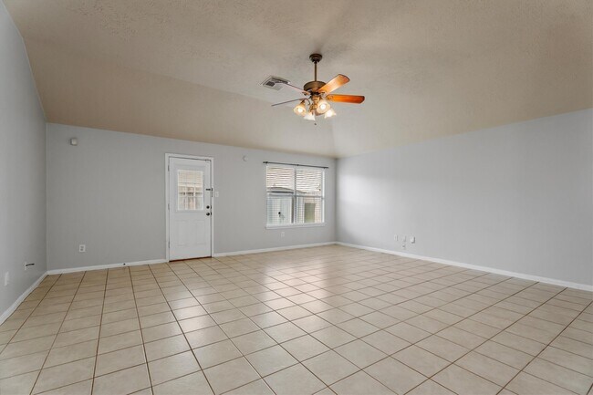 Building Photo - 21015 Hidden Bridle Ct