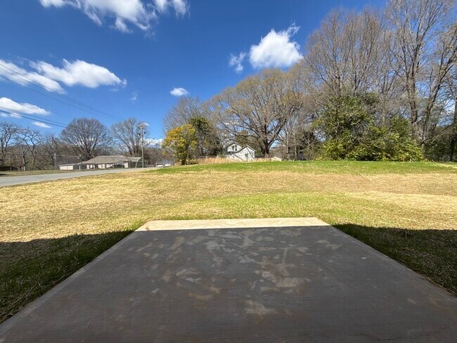 Building Photo - Brand New Construction 3 Bedroom 2 Bathroom House