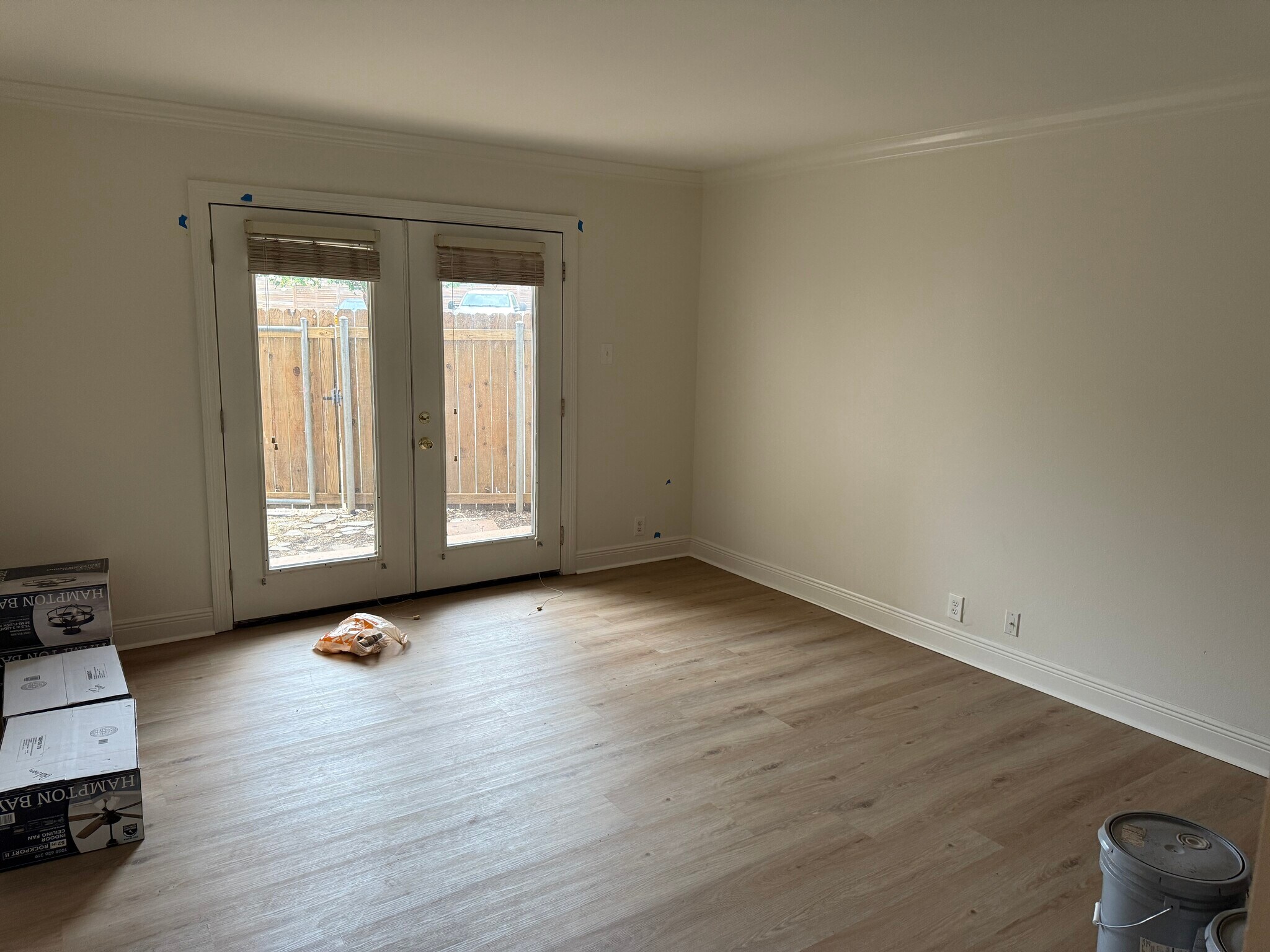 Living room - 2045 N 3rd St