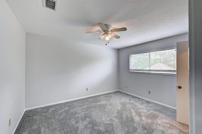 Building Photo - 3210 Flaming Candle Dr