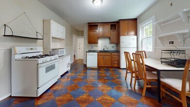 Building Photo - 5 Durham St