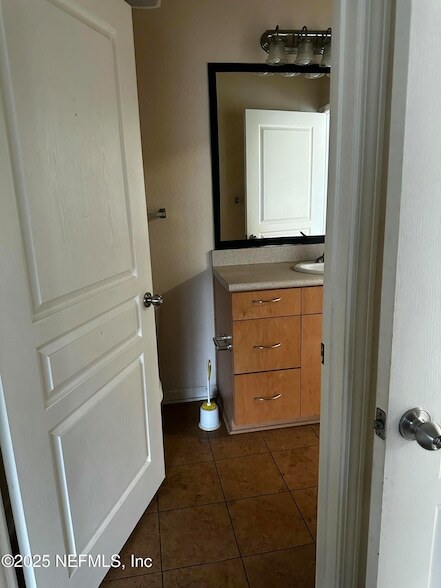 Building Photo - 8290 Gate Pkwy W