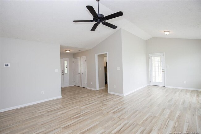 Building Photo - 196 Lochwood Dr