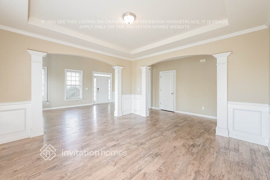 Building Photo - 6324 Stonelake Dr SW