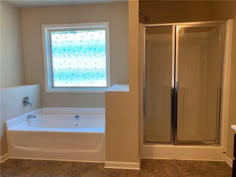 Building Photo - 1430 Ox Bridge Way NW