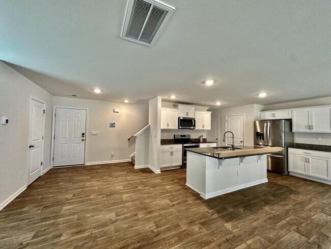 Building Photo - 1339 Mifflin Ln